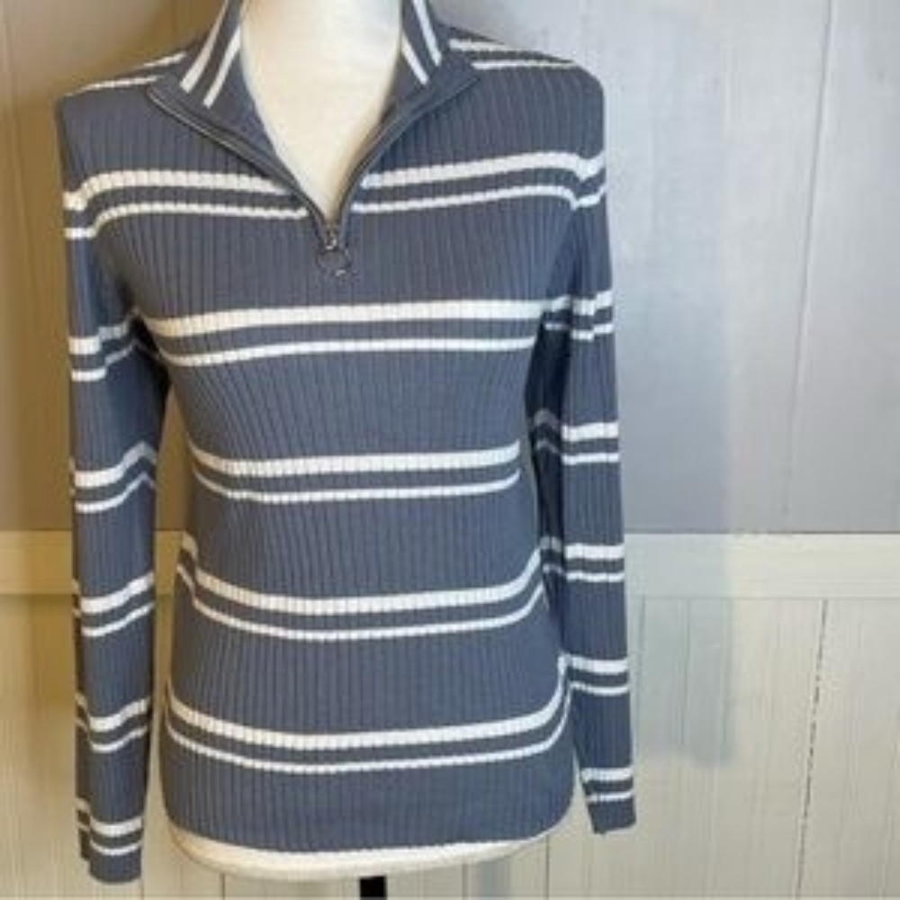 Pink Republic Womens Blue And White Striped Sweater Size Medium